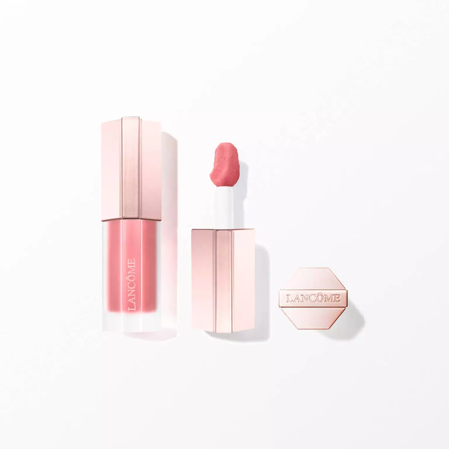 BATOM LÍQUIDO LANCÔME LIP IDÔLE CUDDLE BLUR MATTE ​SUAVE